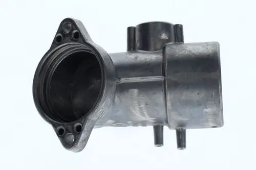 BOSCH Verbindungsteil aus Metall mit einem Anschlussflansch, mehreren Anschlüssen sowie einer runden Öffnung auf der Vorderseite.